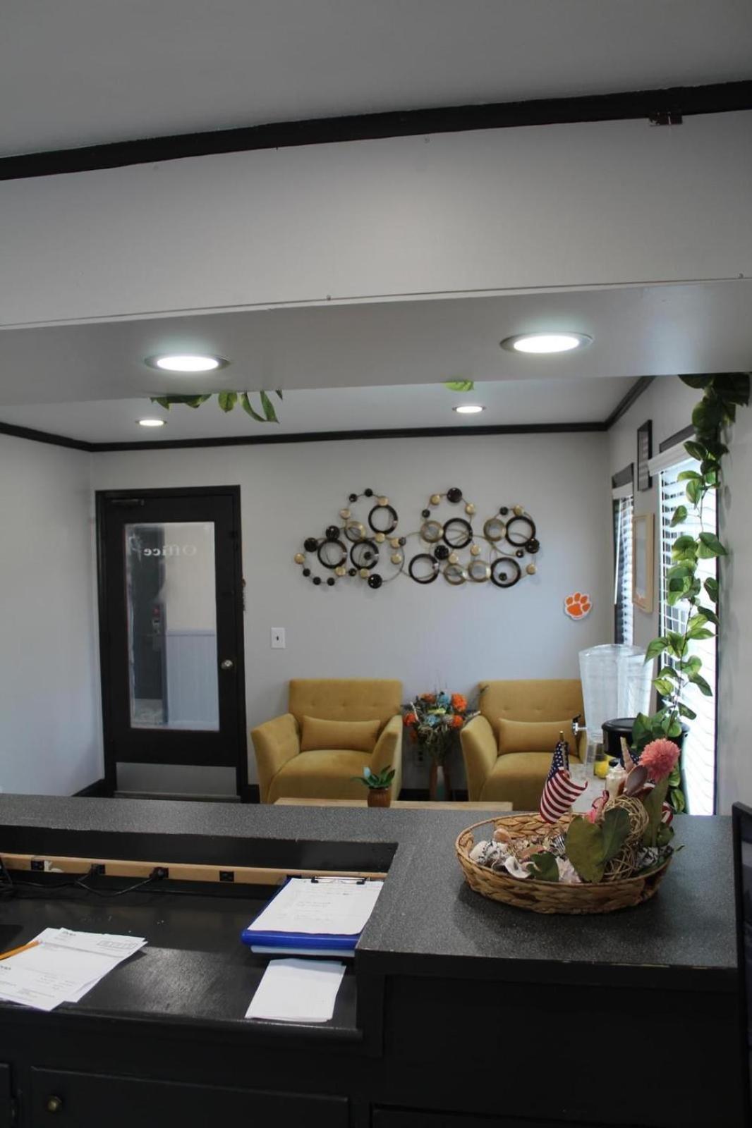 Raceway Inn Дарлингтън Екстериор снимка